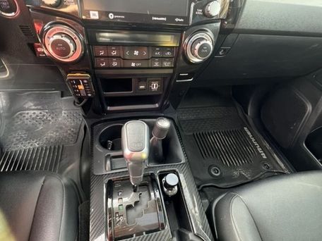 Toyota 4Runner, 2019 — фото 10