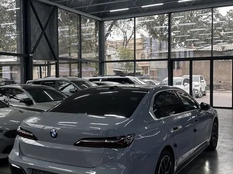 BMW 7 серии, 2023 — сүрөт 7