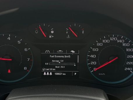 Chevrolet Malibu, 2019 — 照片 8