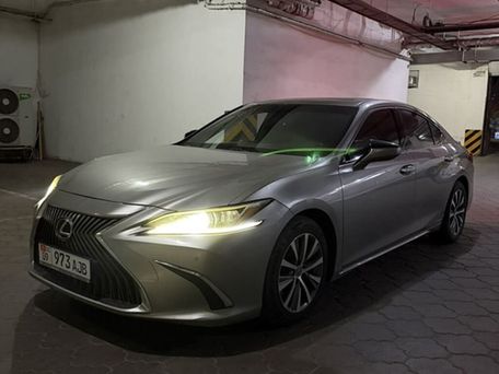 Lexus ES, 2019 — фото 1