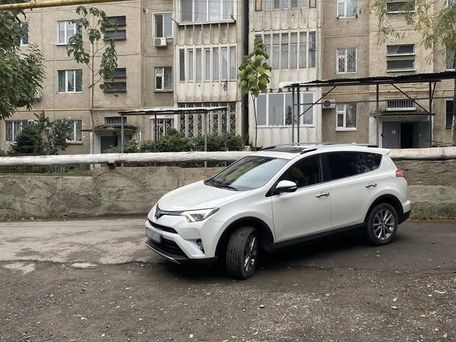 Toyota RAV4, 2017 — сүрөт 5