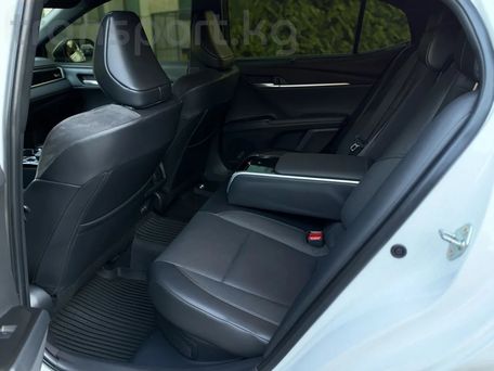 Toyota Camry, 2025 — сүрөт 12