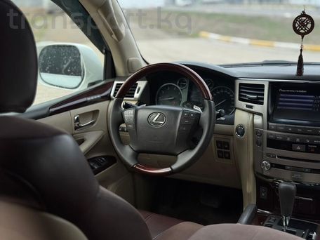 Lexus LX, 2012 — фото 9