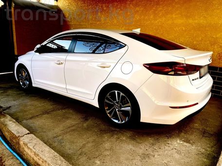 Hyundai Avante, 2018 — photo 2