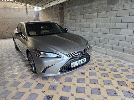 Lexus ES, 2019 — фото 1