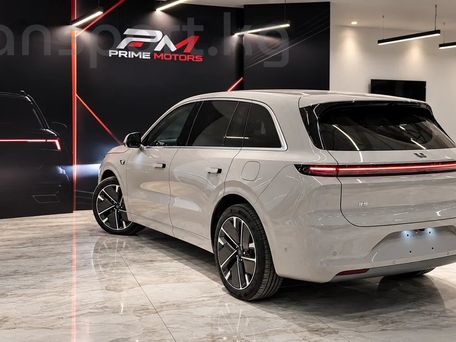 Li Auto (Lixiang) L6, 2025 — photo 4