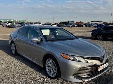 Toyota Camry, 2019 — фото 2