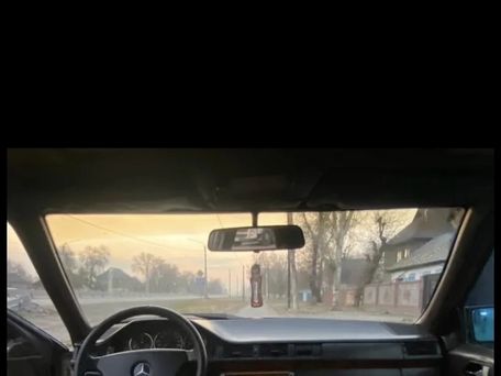 Mercedes-Benz W124, 1992 — сүрөт 7