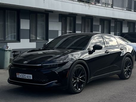 Toyota Crown, 2023