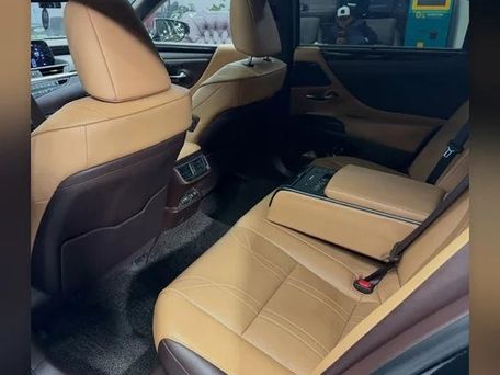 Lexus ES, 2020 — сүрөт 4