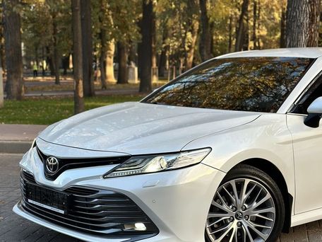 Toyota Camry, 2018 — photo 4