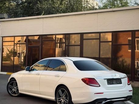 Mercedes-Benz E-Класс, 2019 — фото 2