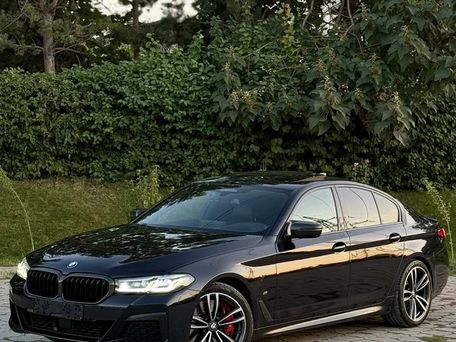 BMW 5 серии, 2021 — фото 1