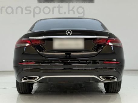 Mercedes-Benz E-Класс, 2023 — фото 3