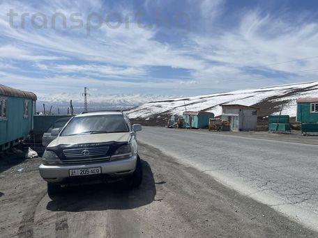 Toyota Harrier, 2002 — 照片 1