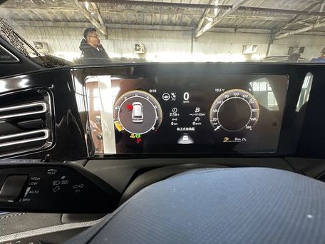 Volkswagen Tiguan, 2026 — photo 7