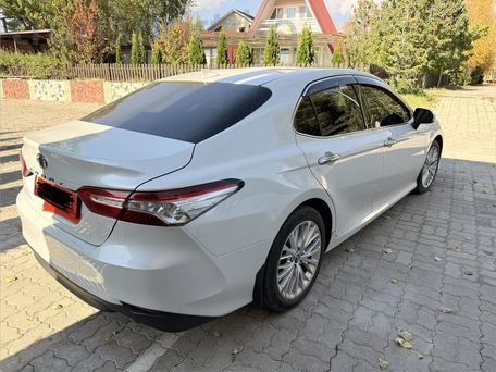 Toyota Camry, 2018 — сүрөт 2