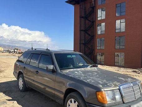 Mercedes-Benz E-Класс, 1992 — 照片 4