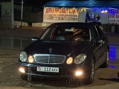 Mercedes-Benz E-Class, 2004 — photo 1
