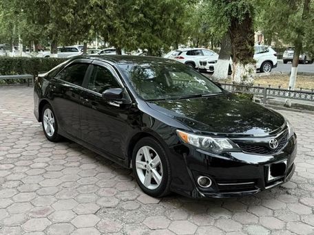 Toyota Camry, 2013 — сүрөт 2