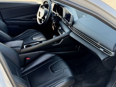 Hyundai Avante, 2022 — 照片 11