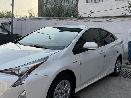 Toyota Prius, 2017 — photo 3