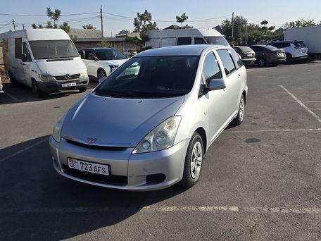 Toyota Wish, 2003 — photo 5