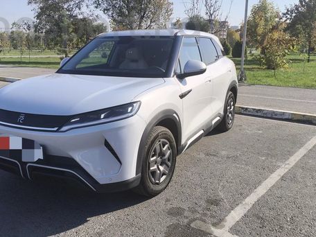 BYD Yuan Up, 2024 — photo 1