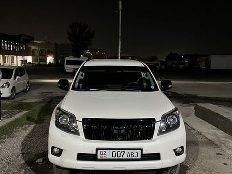 Toyota Land Cruiser Prado, 2010 — сүрөт 1