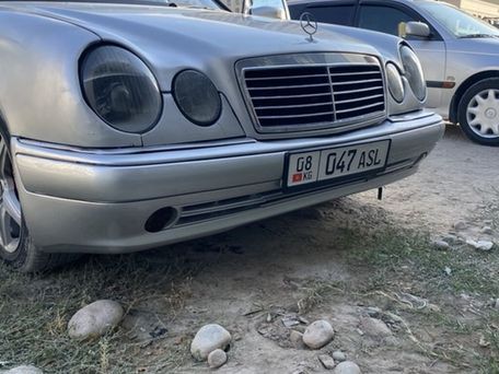 Mercedes-Benz E-Класс AMG, 1996 — 照片 1