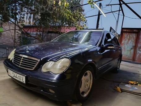 Mercedes-Benz C-Класс, 2000 — 照片 1
