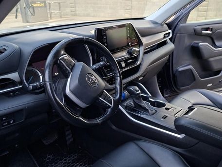 Toyota Highlander, 2021 — photo 9
