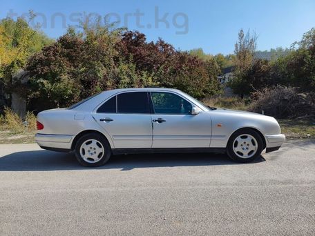 Mercedes-Benz E-Класс, 1997 — 照片 2