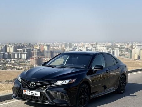 Toyota Camry, 2021 — сүрөт 1