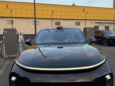 Li Auto (Lixiang) L9, 2023 — photo 13