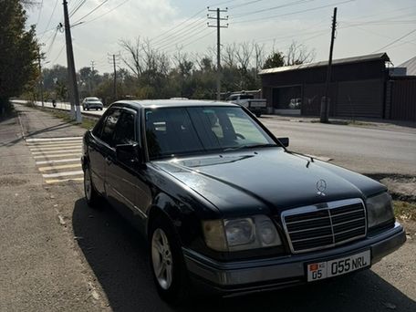 Mercedes-Benz W124, 1994 — photo 1