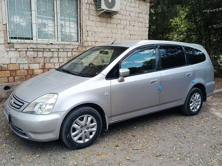 Honda Stream, 2003