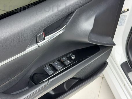Toyota Camry, 2019 — фото 14