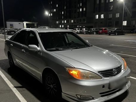 Toyota Camry, 2004 — фото 1