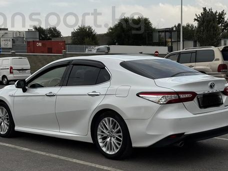 Toyota Camry, 2019 — фото 2
