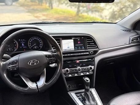 Hyundai Avante, 2019 — 照片 5