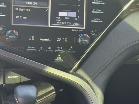 Toyota Camry, 2018 — photo 7