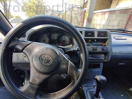 Toyota RAV4, 2000 — photo 5