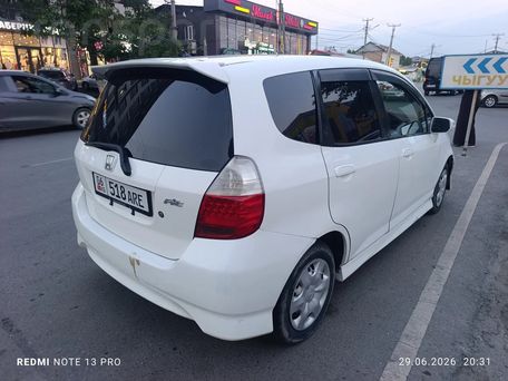 Honda Fit, 2006 — photo 2
