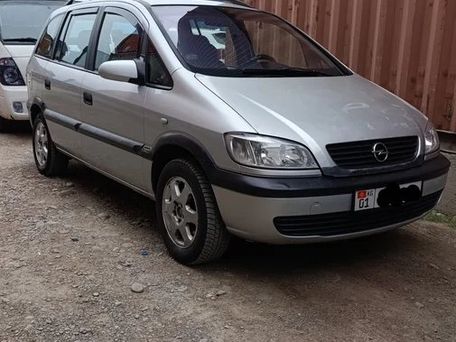 Opel Zafira, 2002 — 照片 1