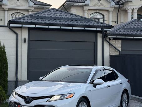 Toyota Camry, 2020 — сүрөт 2