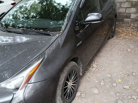Toyota Prius, 2016 — фото 1