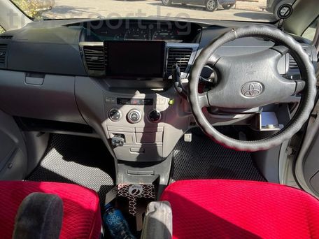 Toyota Voxy, 2003 — сүрөт 7