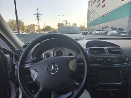 Mercedes-Benz E-Класс, 2003 — 照片 5