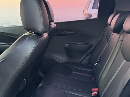 Chevrolet Spark, 2018 — 照片 9
